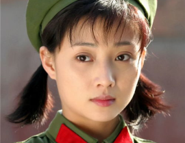 殷桃个人资料简历,影视界璀璨明珠，才华与美貌并重的实力派演员